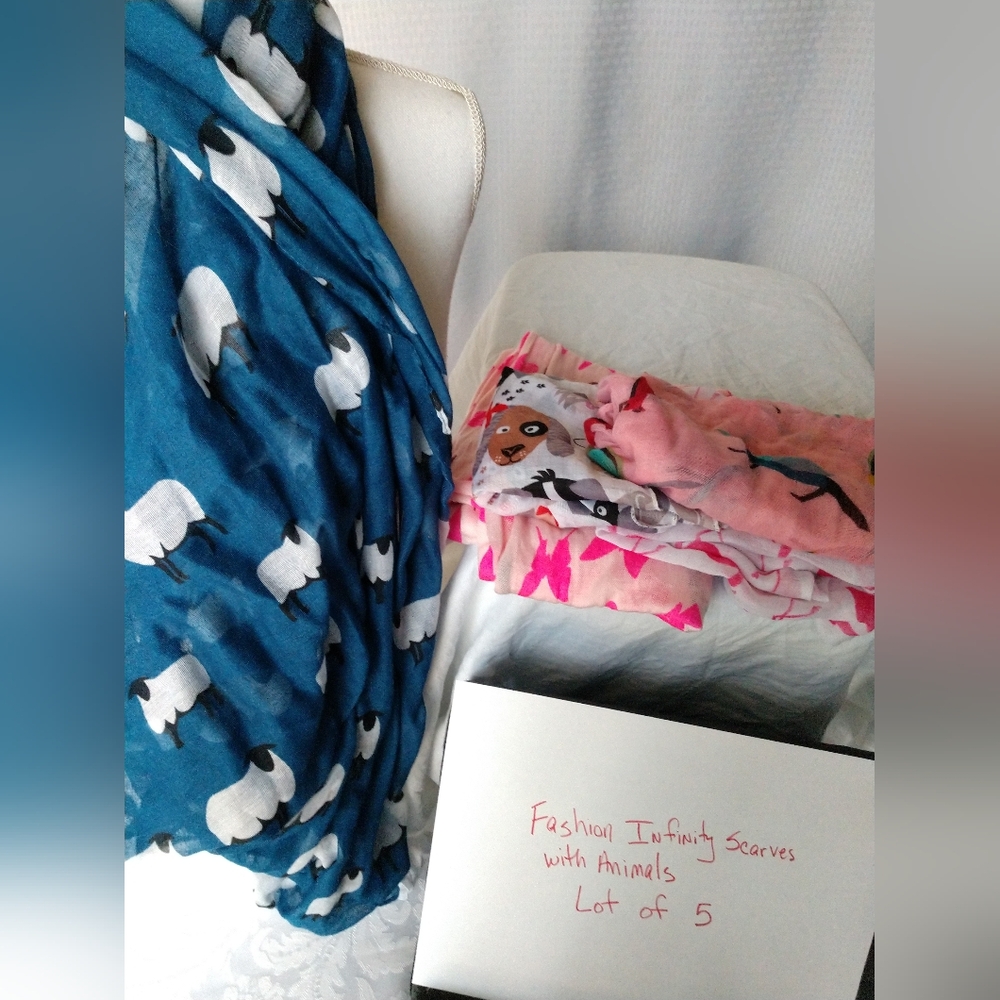 Cute Animal Infinity Scarf Lot of 5 Fashion Scarves with Animals Multicolor
